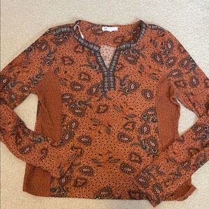 DR2 Women's Orange Paisley Blouse
